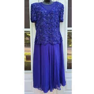 Stunning Adrianna Pappell Beaded Evening Gown